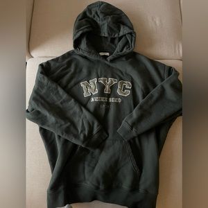 Anine Bing ‘NYC’ oversized hoodie